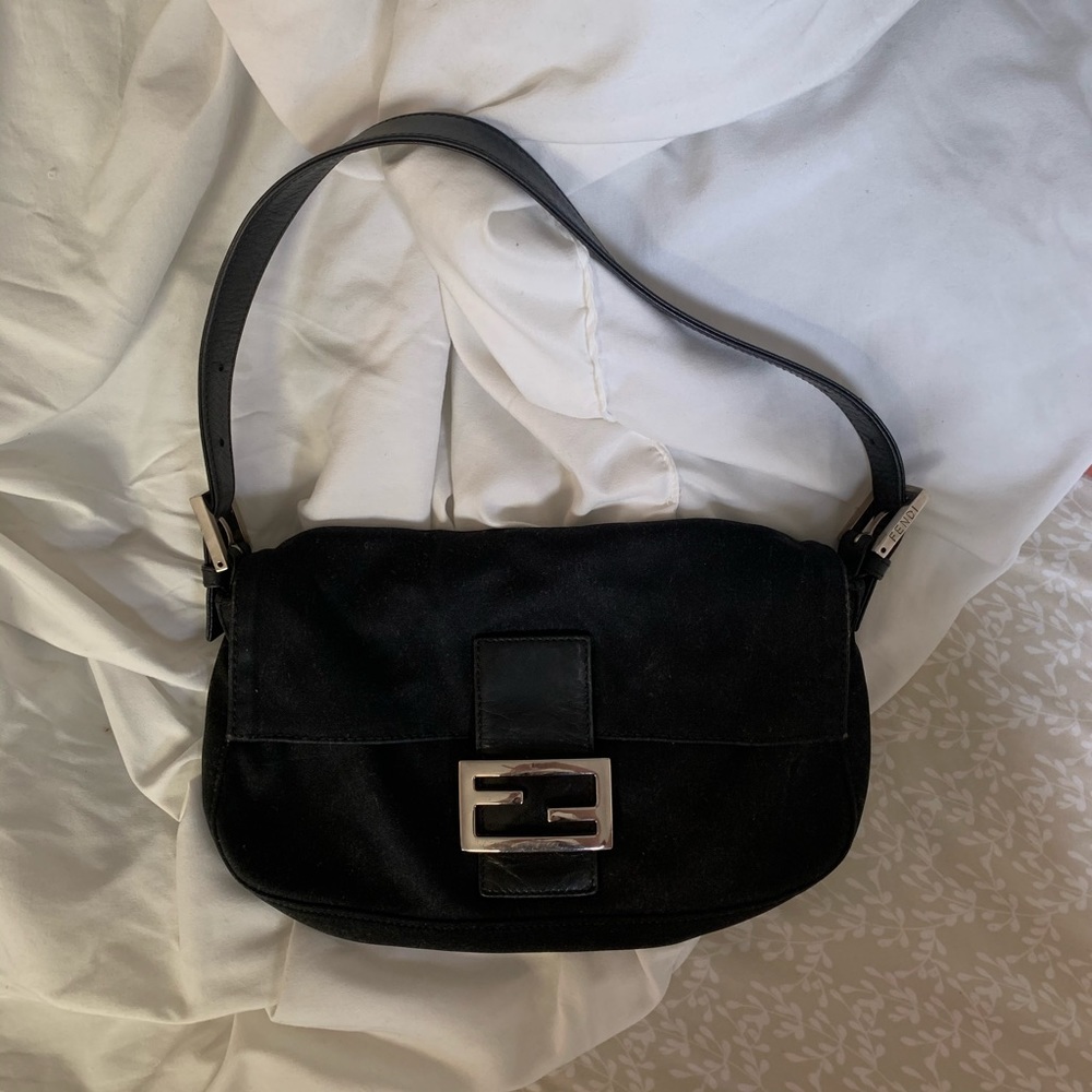 FENDI Vintage LBHB Classic Baguette